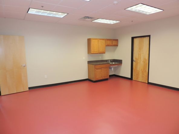 2700 Pepsi Way, Aztec, NM 87410